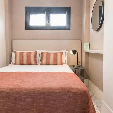 Homeclub Atico Con Terraza Junto A Museo Picasso Iii * Malaga
