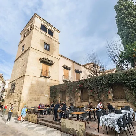 Homeclub Penthouse With Terrace By Picasso Museum Iii